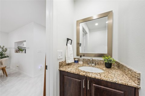 Adosado en venta en Sunrise, Florida, 2 dormitorios, 128.95 m2 № 2018230 - foto 20