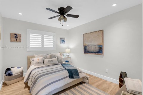 Villa ou maison à vendre à Miami Lakes, Floride: 4 chambres, 176.89 m2 № 1941250 - photo 26