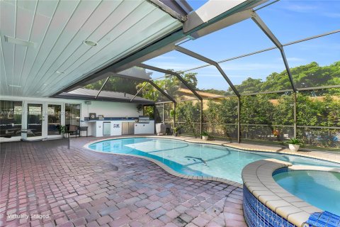 Villa ou maison à vendre à Miami Lakes, Floride: 4 chambres, 176.89 m2 № 1941250 - photo 28