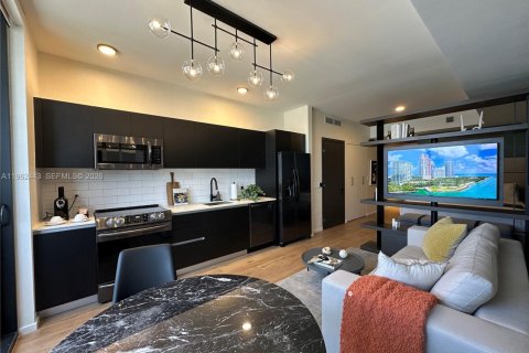 Condominio en alquiler en Miami, Florida, 1 dormitorio, 39.95 m2 № 2080934 - foto 4