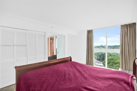 Condominio en venta en Miami, Florida, 1 dormitorio, 63.17 m2 № 2056329 - foto 28