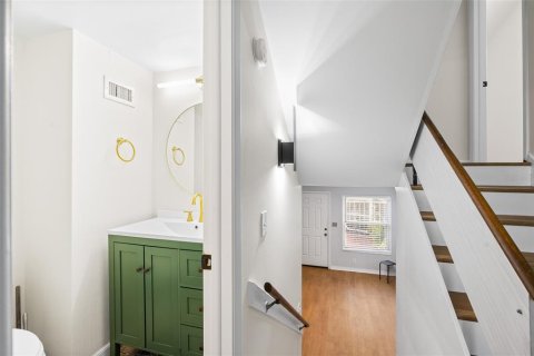 Adosado en alquiler en Tampa, Florida, 3 dormitorios, 108.14 m2 № 2093595 - foto 13