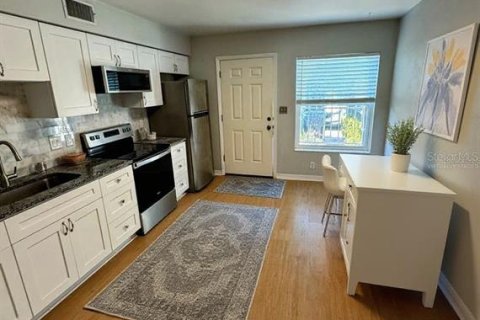 Adosado en alquiler en Tampa, Florida, 3 dormitorios, 108.14 m2 № 2093595 - foto 3