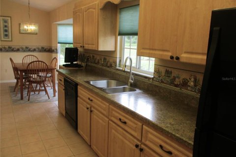 House in Dunnellon, Florida 2 bedrooms, 134.15 sq.m. № 1773435 - photo 9