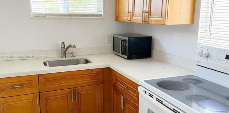 Appartement à Fort Lauderdale, Floride 2 chambres, 83.61 m2 № 1712720