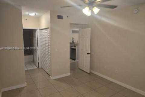 Copropriété à louer à Miramar, Floride: 2 chambres, 90.77 m2 № 1975909 - photo 6