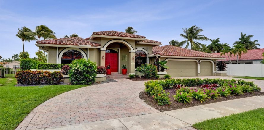 Villa ou maison à Plantation, Floride 4 chambres, 271.65 m2 № 2086205