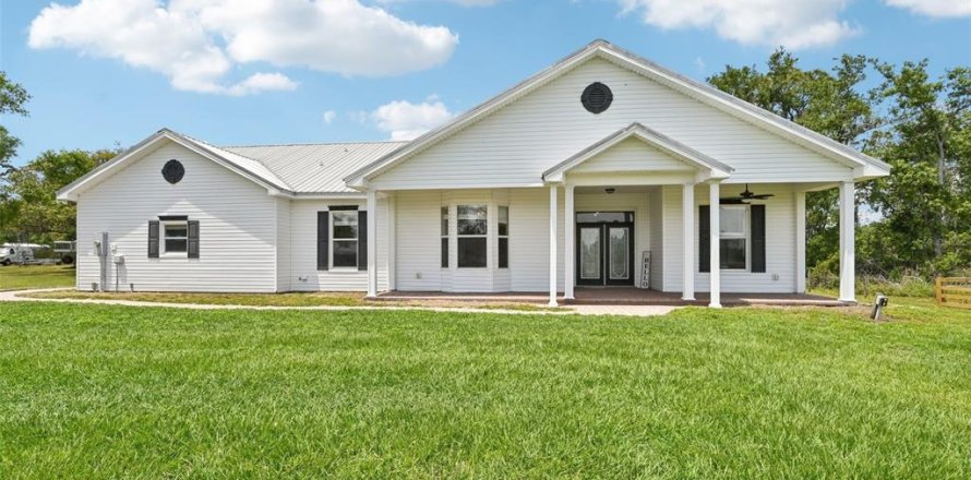 Casa en Wimauma, Florida 4 dormitorios, 252.6 m2 № 1649699