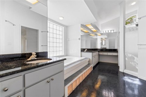 Casa en venta en Weeki Wachee, Florida, 3 dormitorios, 209.4 m2 № 1916022 - foto 19