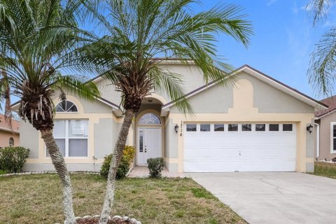 Casa en alquiler en Clermont, Florida, 4 dormitorios, 172.52 m2 № 1914495 - foto 1