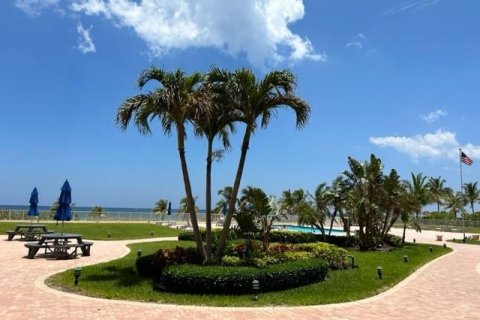 Condominio en venta en Pompano Beach, Florida, 2 dormitorios, 105.91 m2 № 2253076 - foto 10