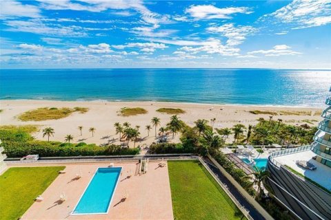 Condominio en venta en Pompano Beach, Florida, 2 dormitorios, 105.91 m2 № 2253076 - foto 7