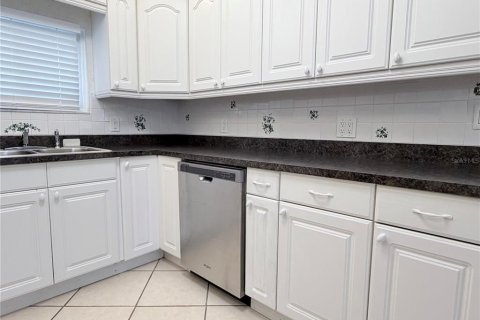 Casa en venta en Saint Petersburg, Florida, 3 dormitorios, 112.41 m2 № 2298281 - foto 17