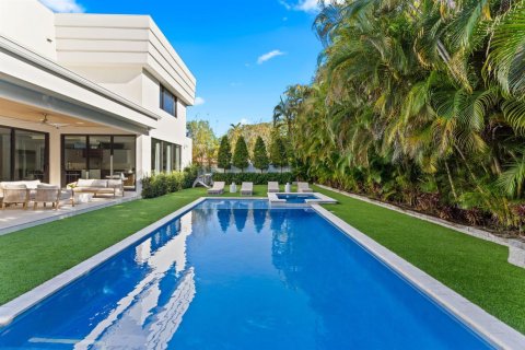 Casa en venta en Fort Lauderdale, Florida, 5 dormitorios, 419.55 m2 № 2087385 - foto 23