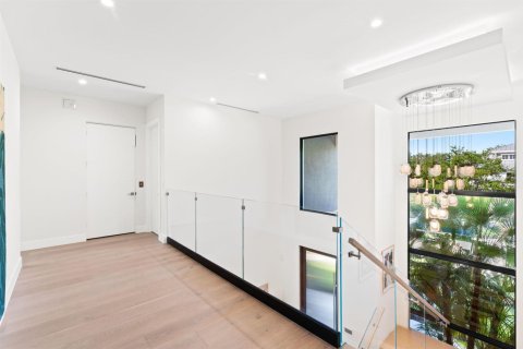 Casa en venta en Fort Lauderdale, Florida, 5 dormitorios, 419.55 m2 № 2087385 - foto 28