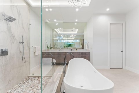 Casa en venta en Fort Lauderdale, Florida, 5 dormitorios, 419.55 m2 № 2087385 - foto 20