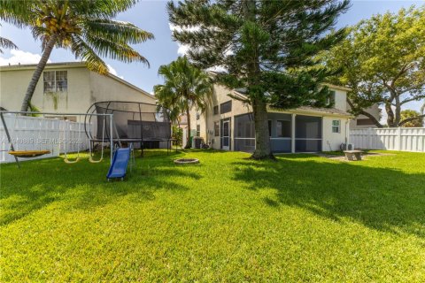 Villa ou maison à vendre à Davie, Floride: 3 chambres, 145.67 m2 № 1998372 - photo 9
