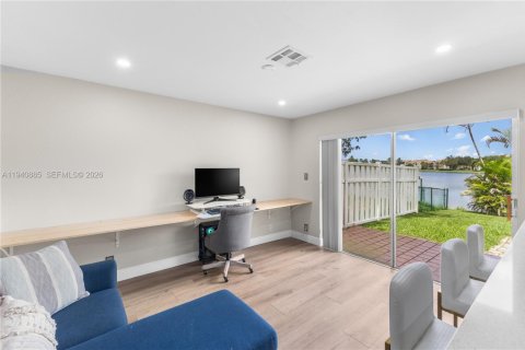 Villa ou maison à vendre à Davie, Floride: 3 chambres, 145.67 m2 № 1998372 - photo 27