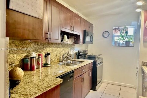 Copropriété à louer à Davie, Floride: 3 chambres, 93 m2 № 1931174 - photo 3
