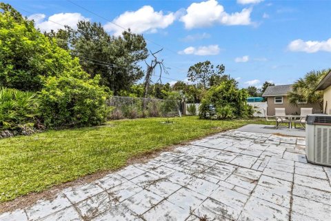 Villa ou maison à vendre à Venice, Floride: 2 chambres, 84.26 m2 № 2258573 - photo 20