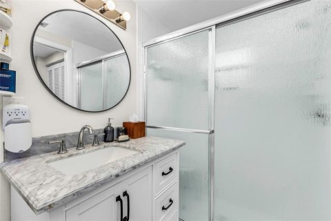 Villa ou maison à vendre à Venice, Floride: 2 chambres, 84.26 m2 № 2258573 - photo 18