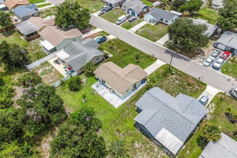 Villa ou maison à vendre à Venice, Floride: 2 chambres, 84.26 m2 № 2258573 - photo 28