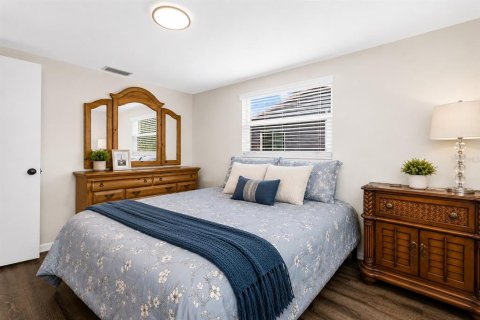 Villa ou maison à vendre à Venice, Floride: 2 chambres, 84.26 m2 № 2258573 - photo 13
