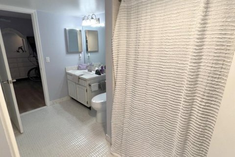 Condo in Boca Raton, Florida, 2 bedrooms  № 2086003 - photo 11
