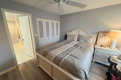 Condo in Boca Raton, Florida, 2 bedrooms  № 2086003 - photo 14