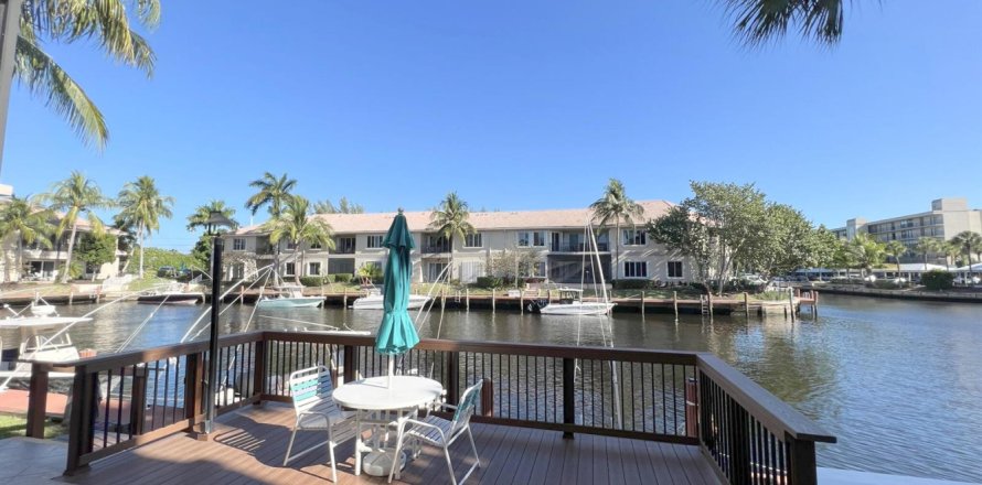 Condo in Boca Raton, Florida, 2 bedrooms  № 2086003