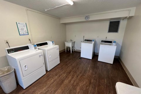 Condo in Boca Raton, Florida, 2 bedrooms  № 2086003 - photo 16