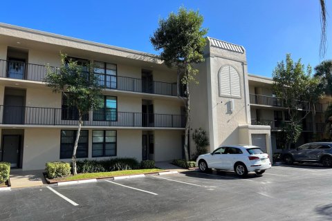 Condo in Boca Raton, Florida, 2 bedrooms  № 2086003 - photo 17
