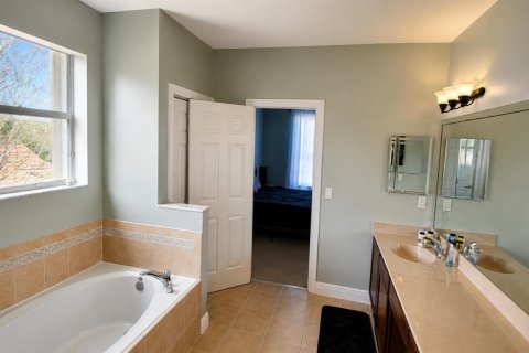 Villa ou maison à louer à Stuart, Floride: 5 chambres, 332.59 m2 № 2086066 - photo 10