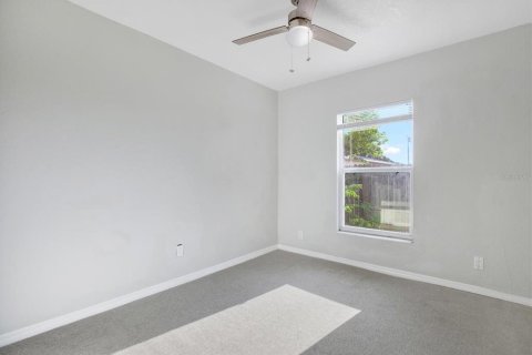 Casa en venta en Gulfport, Florida, 3 dormitorios, 124.67 m2 № 1519091 - foto 11