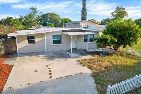 Casa en venta en Gulfport, Florida, 3 dormitorios, 124.67 m2 № 1519091 - foto 19