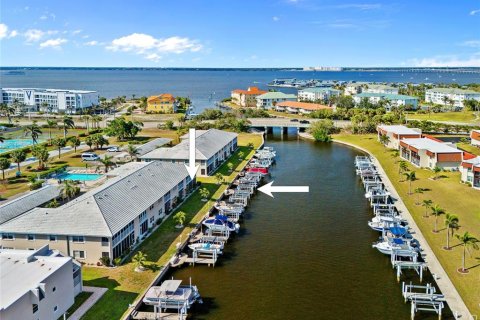 Condo in Punta Gorda, Florida, 3 bedrooms  № 1586300 - photo 25