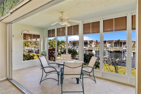 Condo in Punta Gorda, Florida, 3 bedrooms  № 1586300 - photo 22
