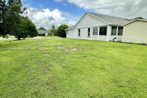 Villa ou maison à vendre à Port St. Lucie, Floride: 3 chambres, 245.54 m2 № 1955405 - photo 10
