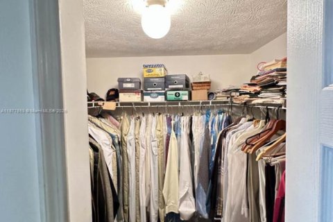 Villa ou maison à vendre à Port St. Lucie, Floride: 3 chambres, 245.54 m2 № 1955405 - photo 29