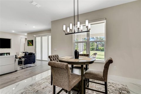 Villa ou maison à vendre à Orlando, Floride: 4 chambres, 214.14 m2 № 2200533 - photo 23