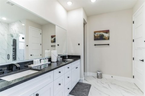 Villa ou maison à vendre à Orlando, Floride: 4 chambres, 214.14 m2 № 2200533 - photo 25