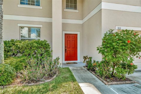 House in Ruskin, Florida 5 bedrooms, 269.6 sq.m. № 1838532 - photo 2