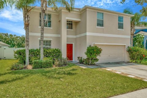 House in Ruskin, Florida 5 bedrooms, 269.6 sq.m. № 1838532 - photo 1