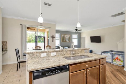 House in Ruskin, Florida 5 bedrooms, 269.6 sq.m. № 1838532 - photo 13