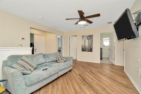 House in Ruskin, Florida 5 bedrooms, 269.6 sq.m. № 1838532 - photo 20