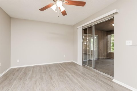 House in Sanford, Florida 3 bedrooms, 125.98 sq.m. № 1910395 - photo 4