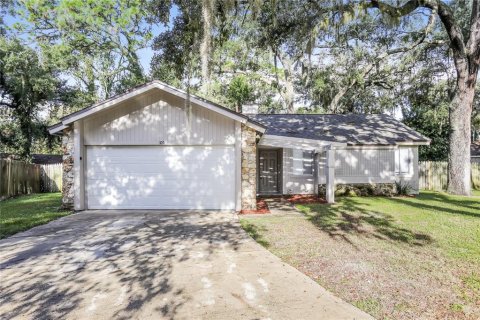House in Sanford, Florida 3 bedrooms, 125.98 sq.m. № 1910395 - photo 1