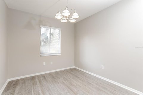House in Sanford, Florida 3 bedrooms, 125.98 sq.m. № 1910395 - photo 6