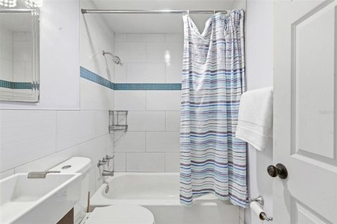 Copropriété à vendre à Clearwater, Floride: 1 chambre, 54.35 m2 № 2097584 - photo 6