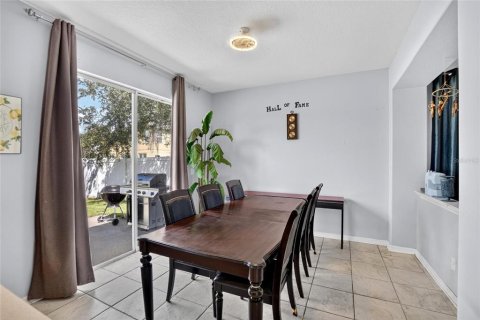 House in Wesley Chapel, Florida 3 bedrooms, 142.6 sq.m. № 2347259 - photo 15